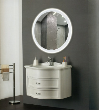 Круглое зеркало с подсветкой в ванной Ренальди